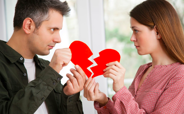 安庆离婚如何申请财产保全冻结对方账户